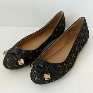 Tommy Hilfiger Logo Flats Shoes Size 8.5